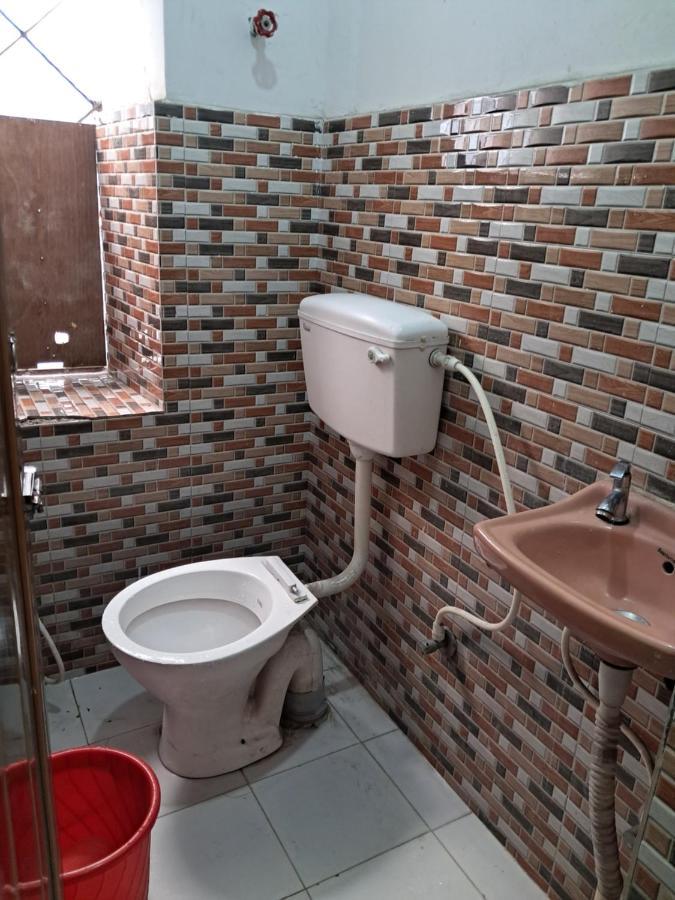Hotel Zeeshan International Calcutta  Esterno foto